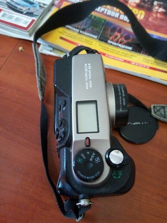 Цифровой фотоаппарат Olympus C-3000 Zoom