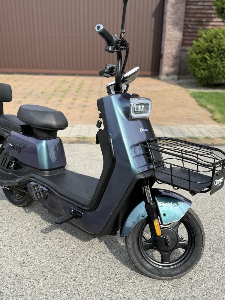 Електроскутер Corso Exellent 650v 72v 20ah • Доставка безкоштовна