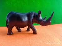 Escultura de Rinoceronte