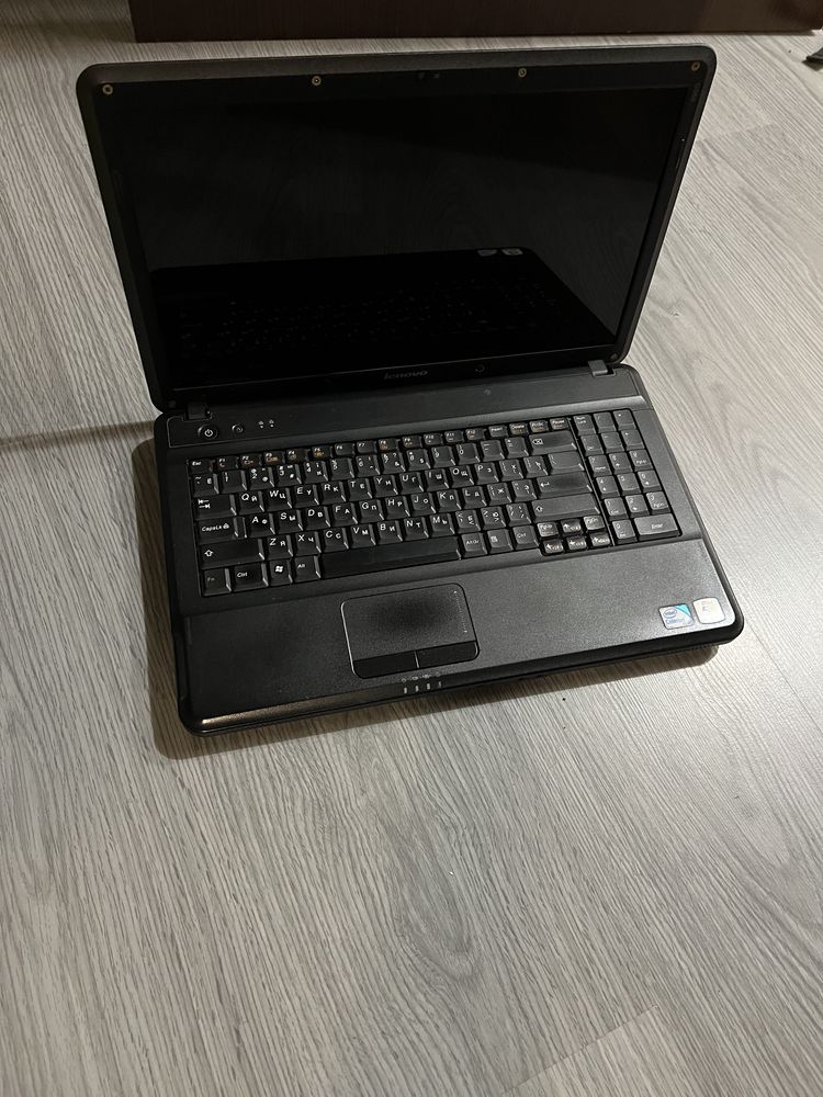 Ноутбук леново. Lenovo