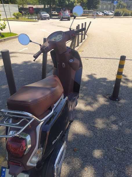 Keeway Zahara 125cc - 9.500 km