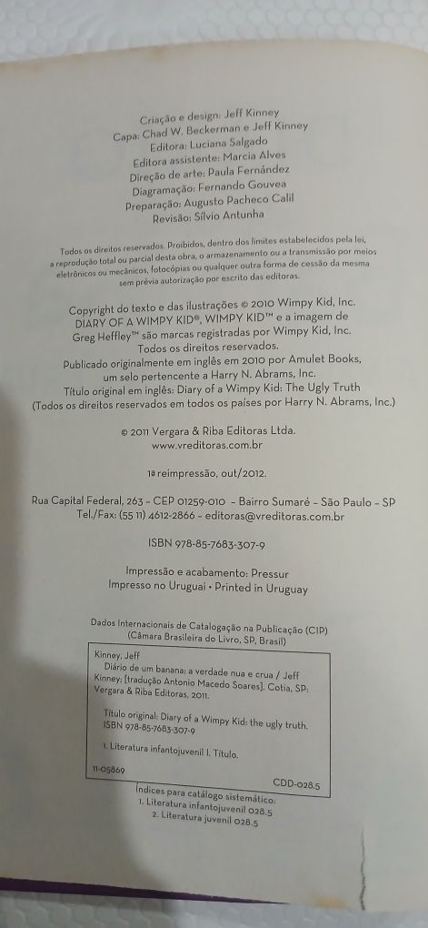 4 livros para crianças.