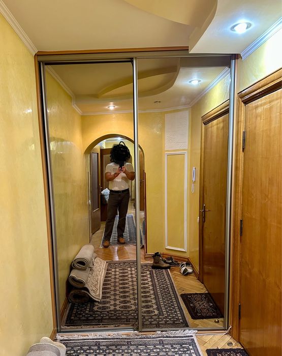 Продаж шафи-купе, самовивіз