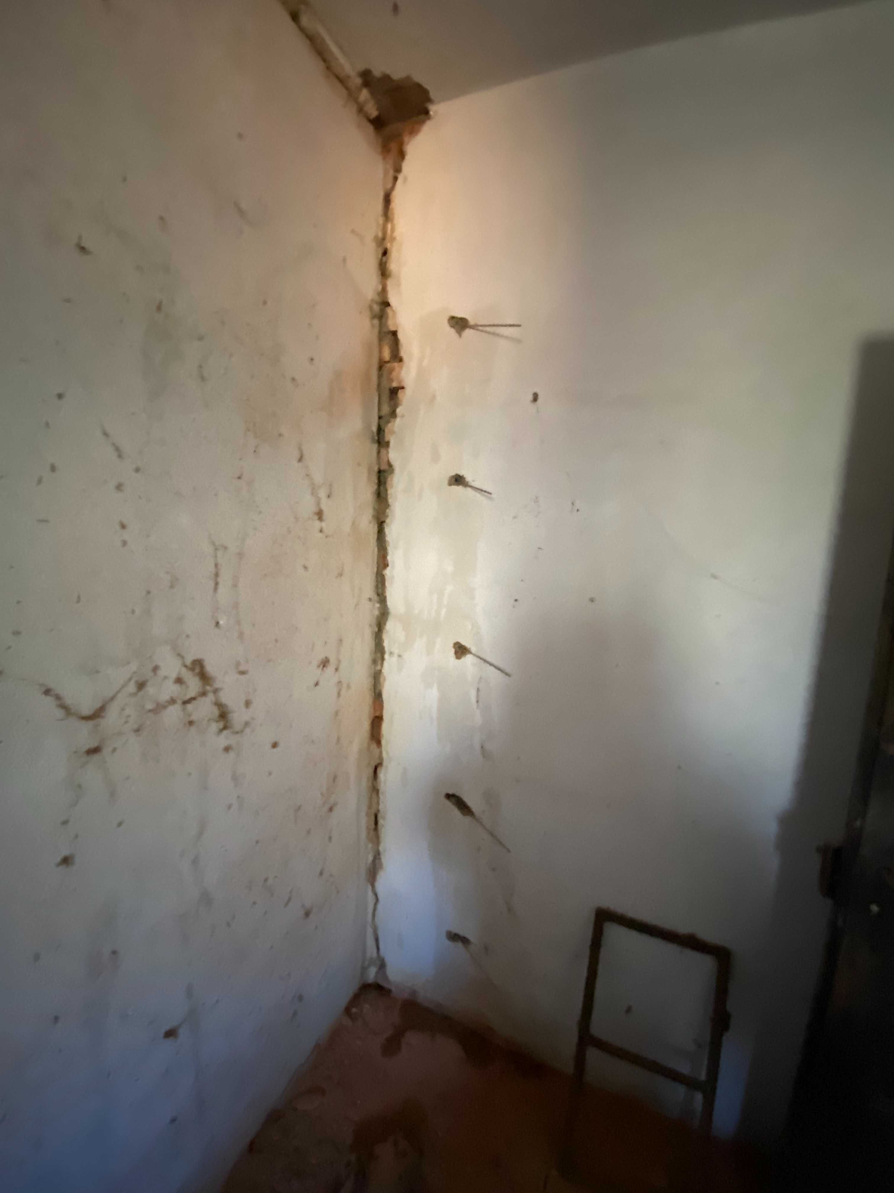Naprawa murów ankrowanie naprawa pęknięć kotwy darmowa wycena elewacje