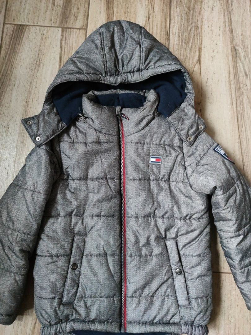 Tommy Hilfiger куртка детская 8л