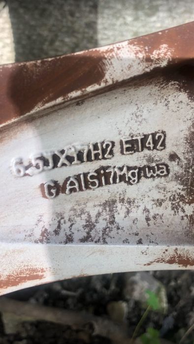 Продам диски титанові фольксваген тюран крос