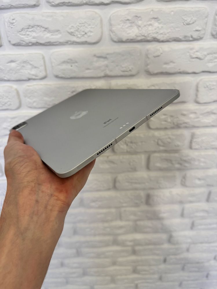 ipad pro 11 3gen Silver 128gb LTE M1 процессор