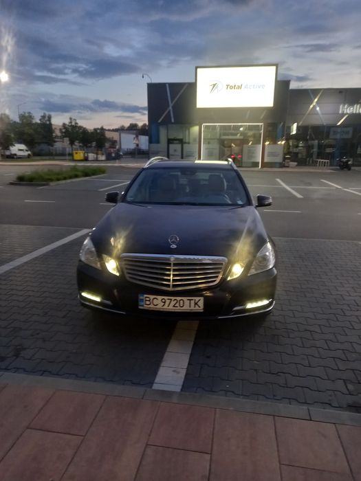 Машина дійсно варта уваги.Всі відповіді надам потелефону запрошую до о