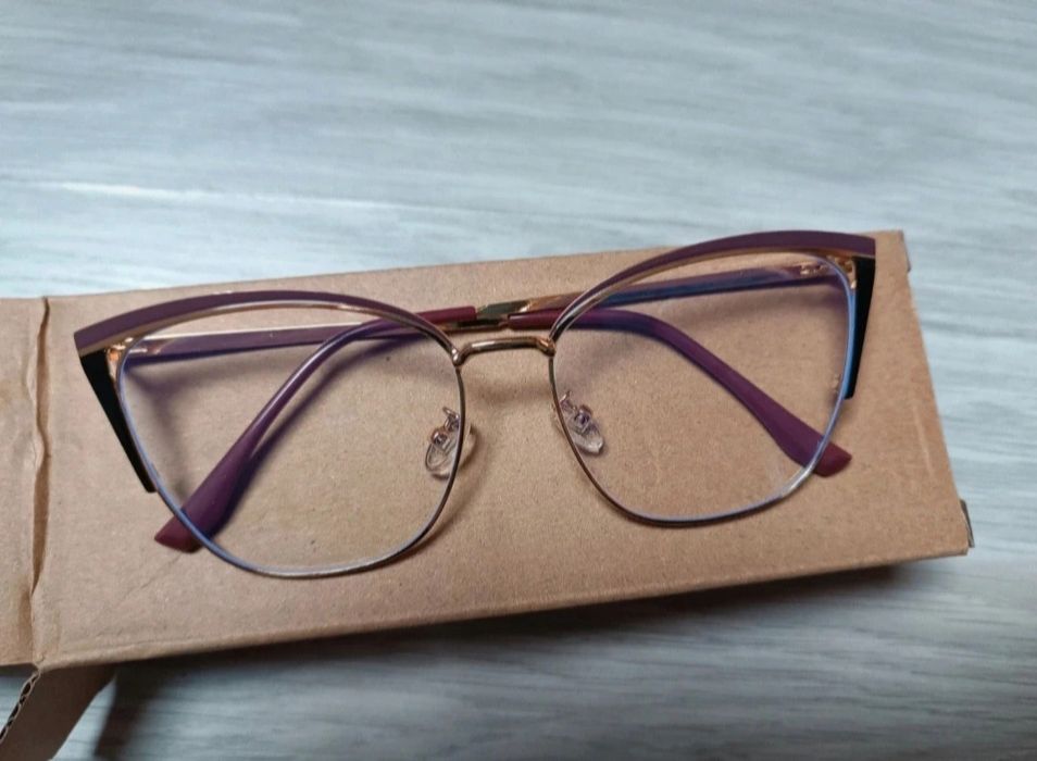 Nowe okulary zerówki z antyrefleksem do czytania komputera auta złote