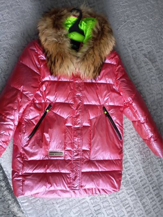 Куртка  жіноча зимова ( пуховик)