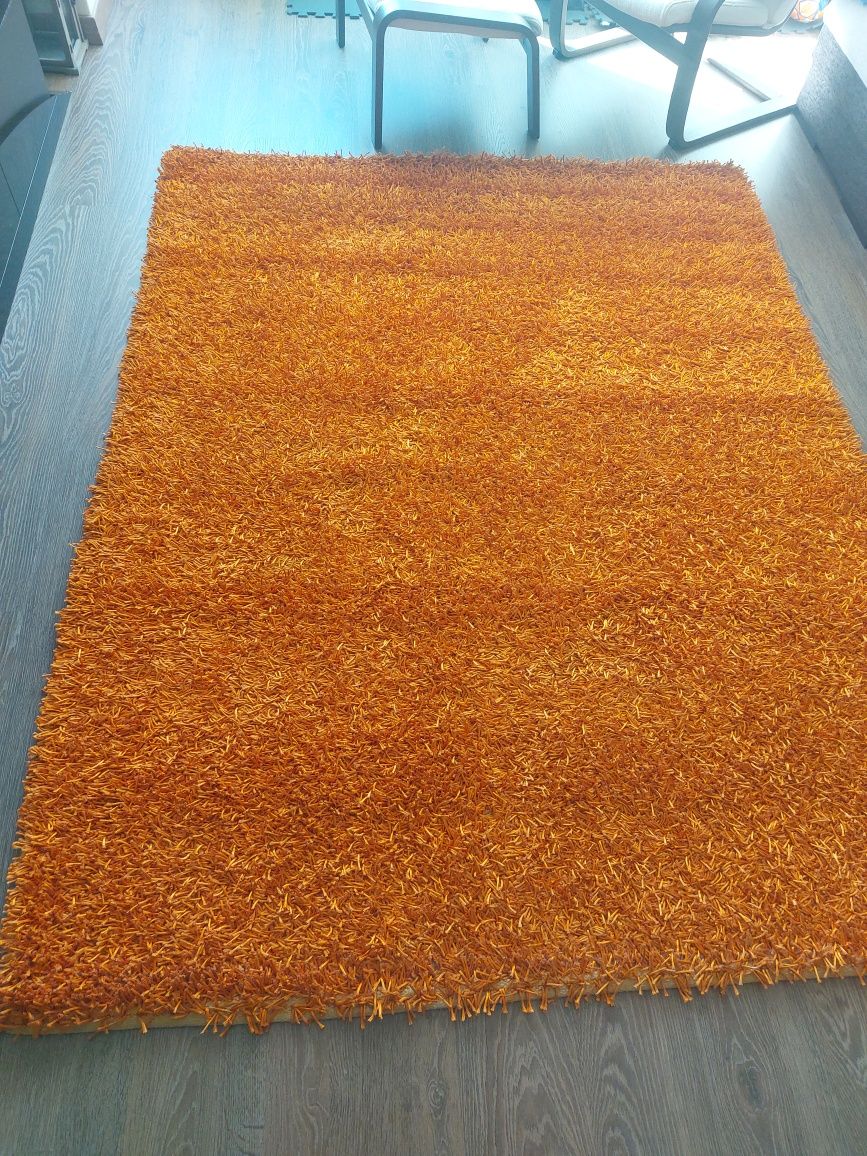 Tapete cor de laranja