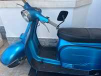 Moto Casal Carina
