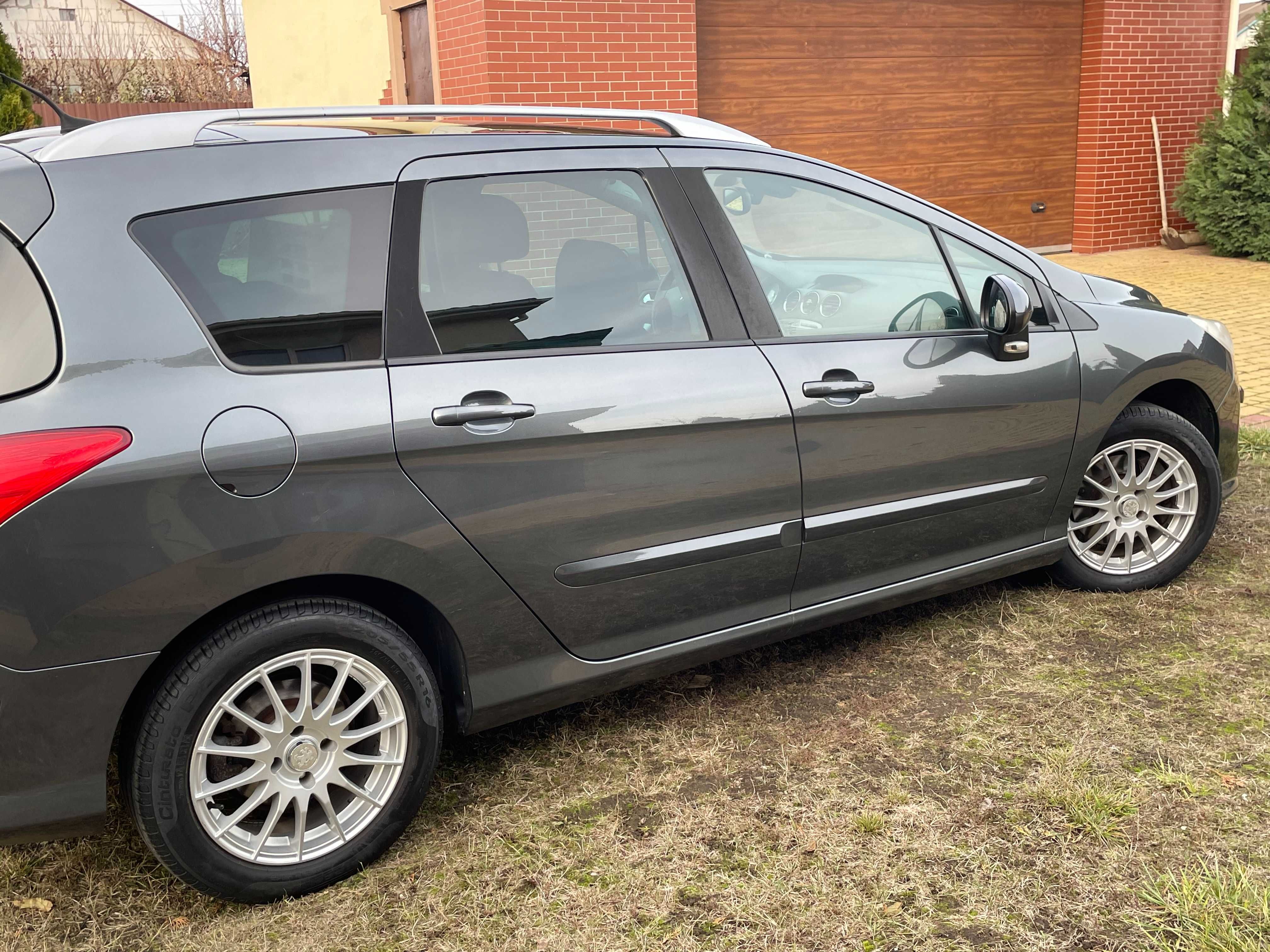 Продам PEUGEOT 308 2009