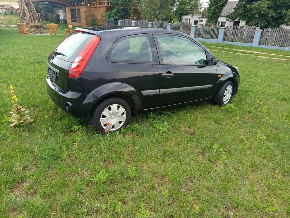Fiesta mk6 1.3 benz bez rdzy z de