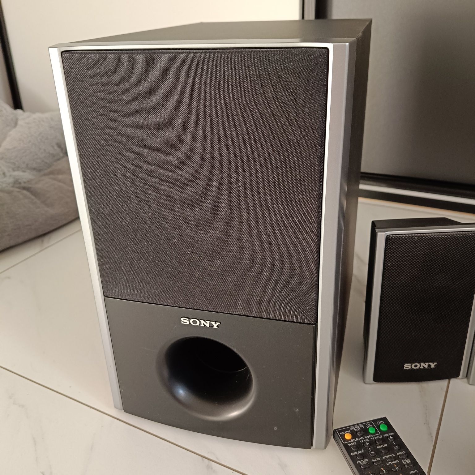 Kino domowe Sony S-master amplituner DAV-DZ260, subwoofer Sony SS-WS80