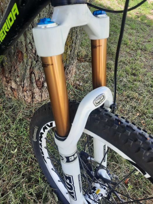 Rower enduro full suspension 2 amory Fox