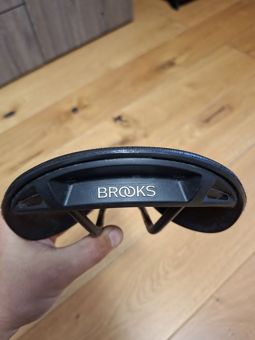 Siodełko Brooks C17