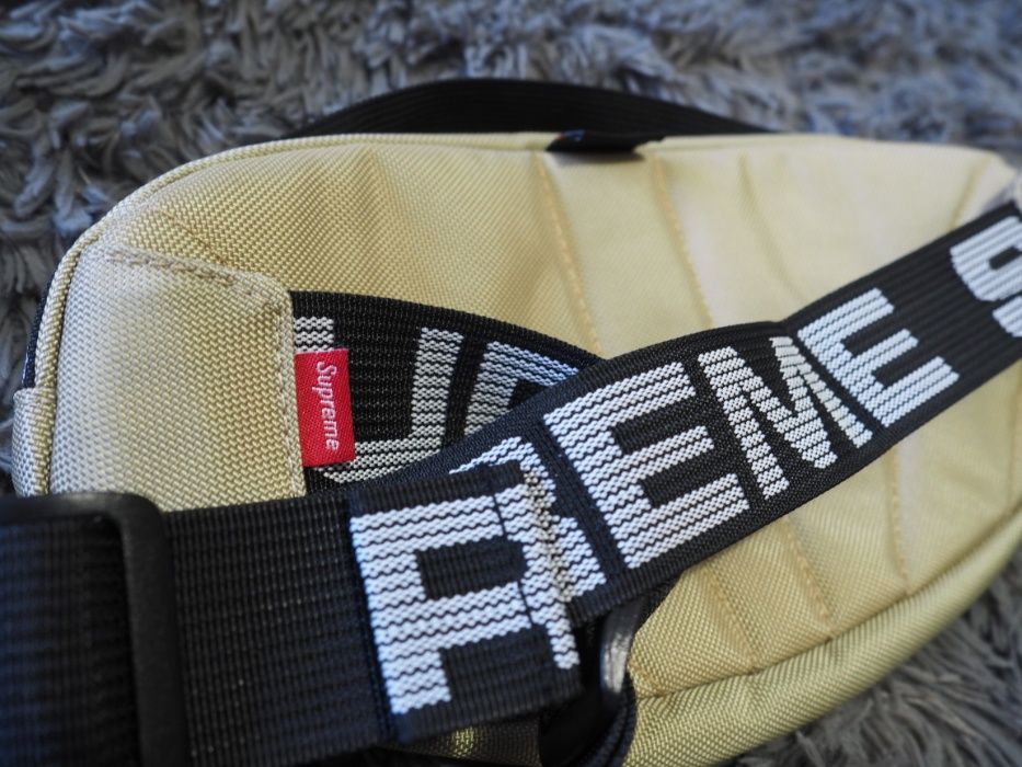 [Supreme Waistbag]