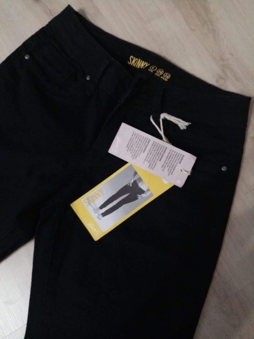 DENIM Co Spodnie Damskie XS/S UK6 Czarne Klasyczne Rurki Elastyczne