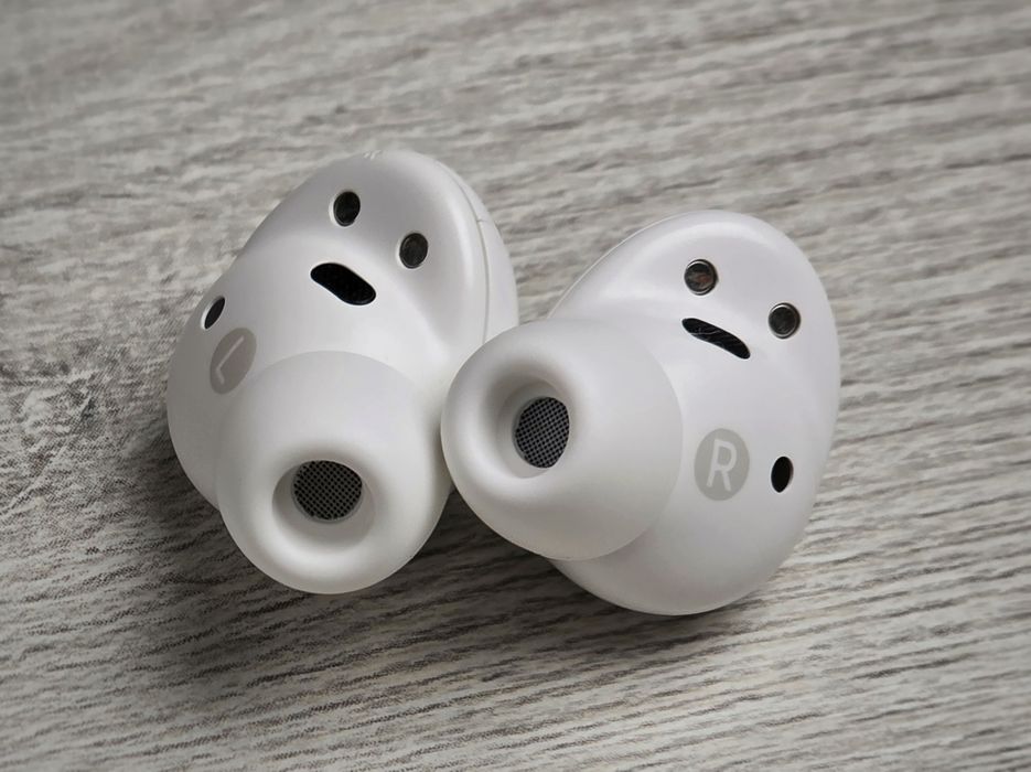 Бездротові навушники Samsung Galaxy Buds2 Pro White (SM-R510)
