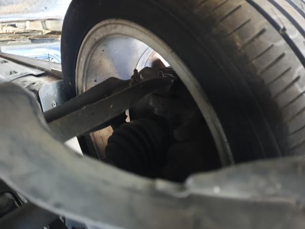 Manga de eixo frente direita VOLKSWAGEN Polo (6R, 6C)