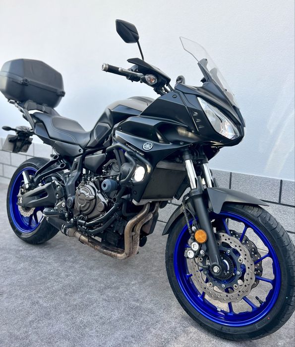 Yamaha Tracer 7 - Top