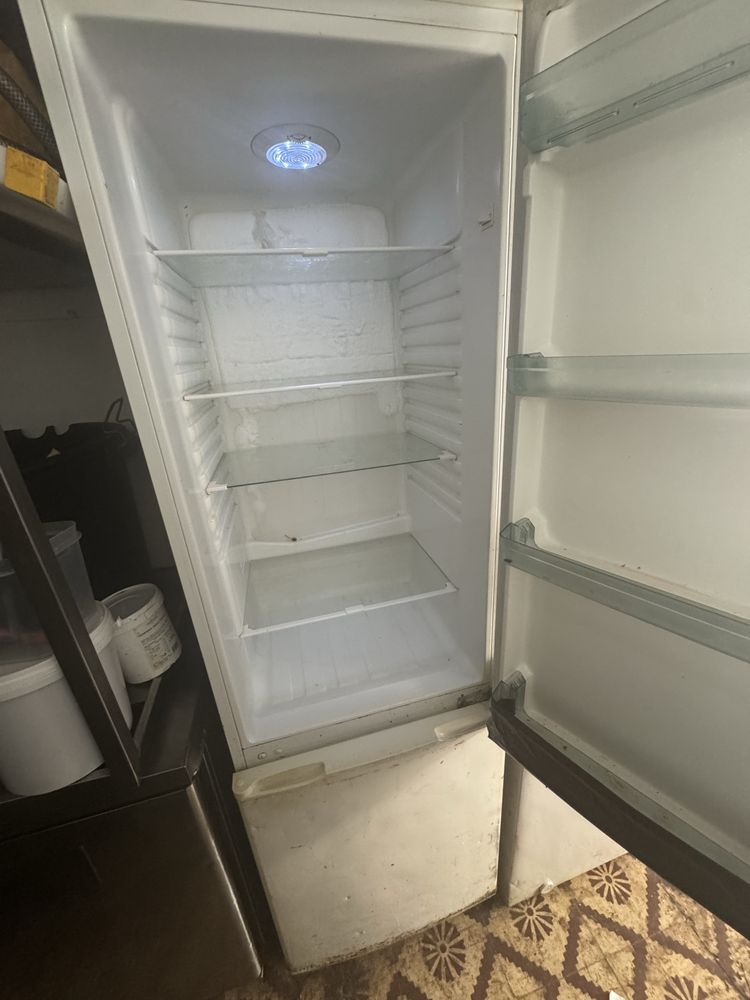 Vendo  frigorífico a funcionar