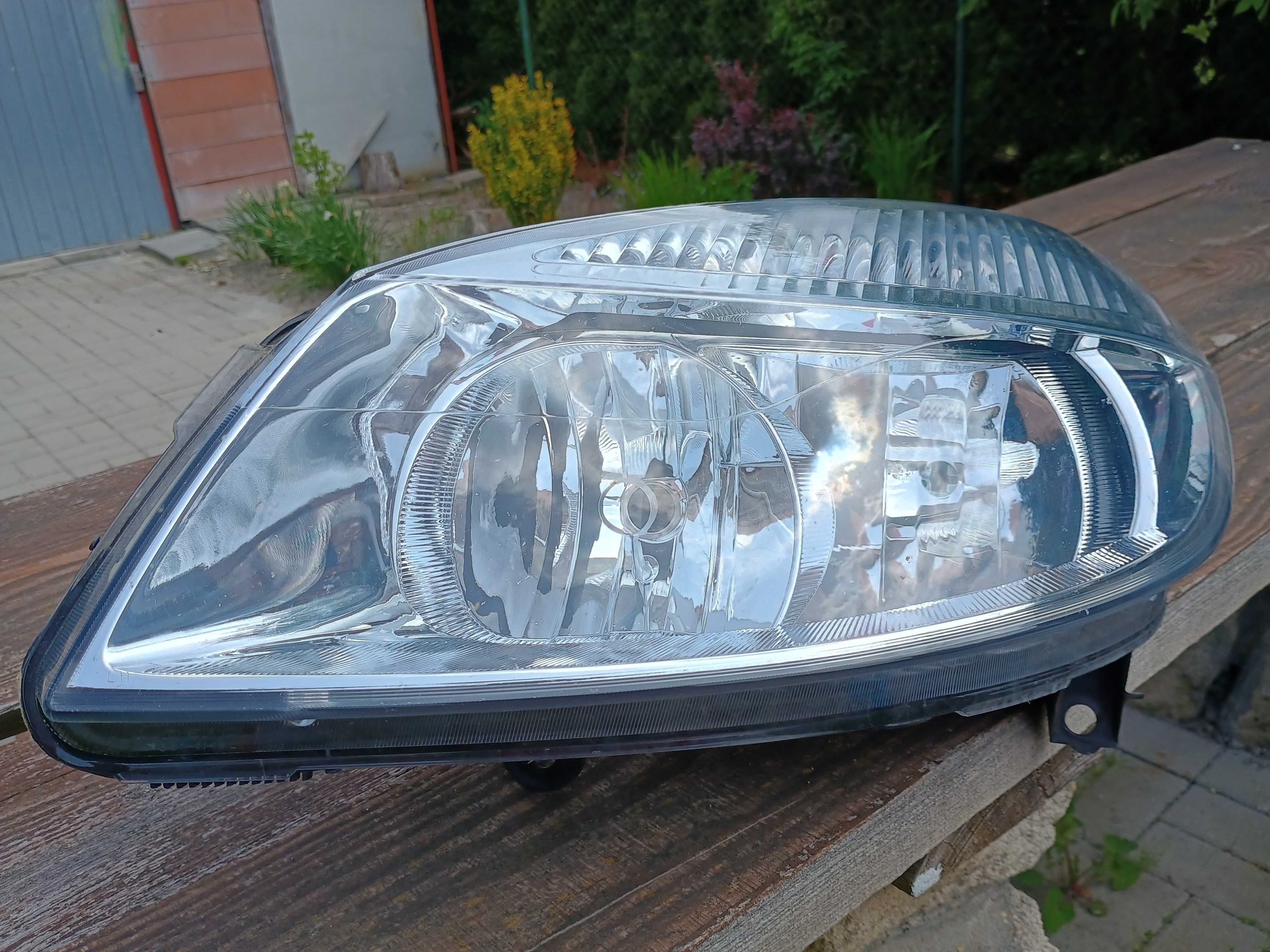 Lampa lewy przód Renault Scenic 2 - Stan idealny