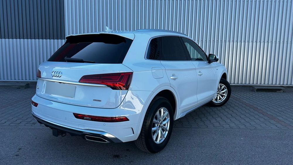 Audi Q5 Audi Q5 55 TFSI e Quattro S Line S tronic. 367KM