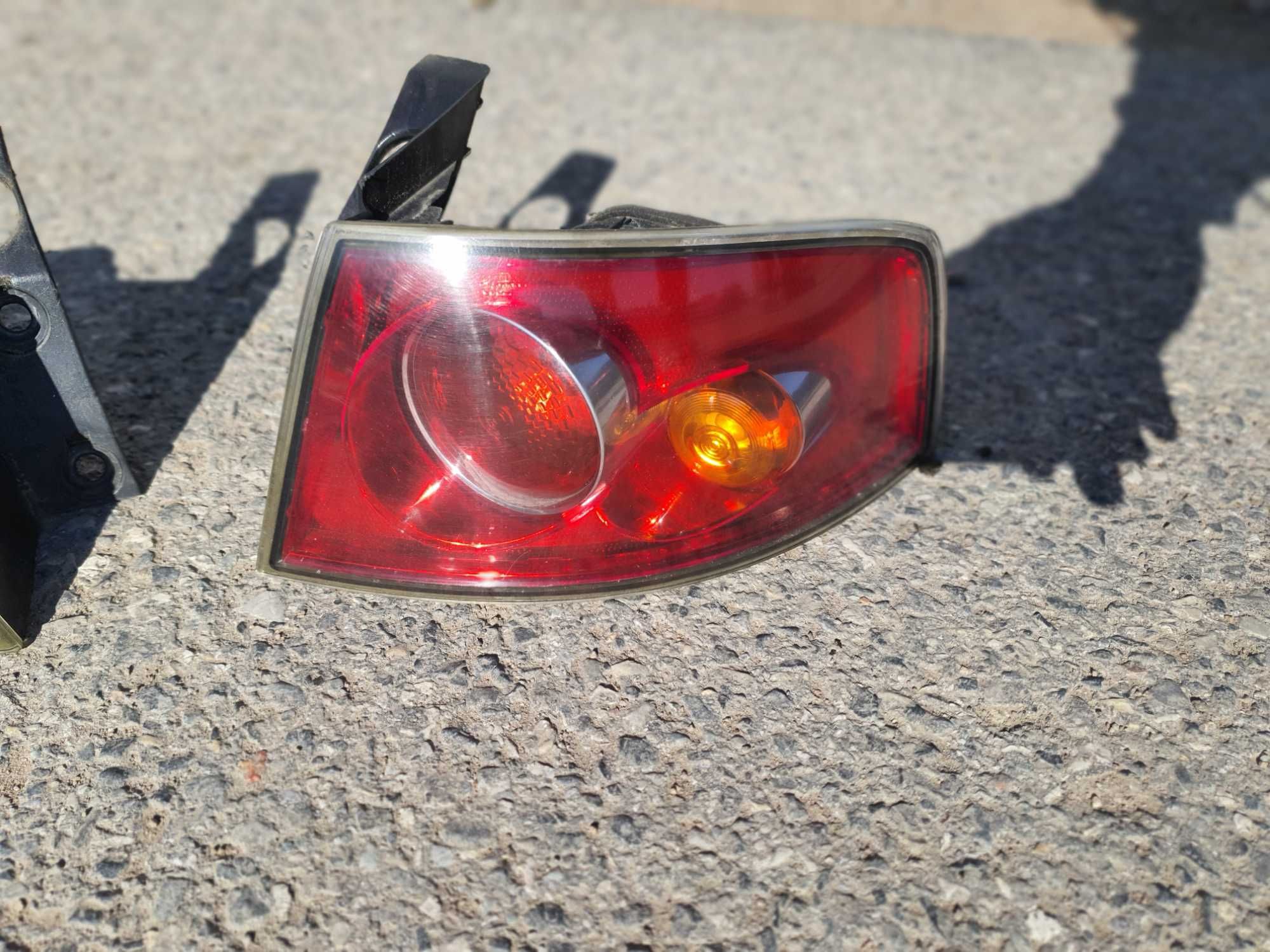 Lampa tyl w blotnik Seat Ibiza 3