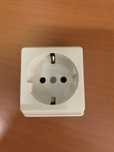 Tomada Efapel 2P+T 16 amp 250 Volts