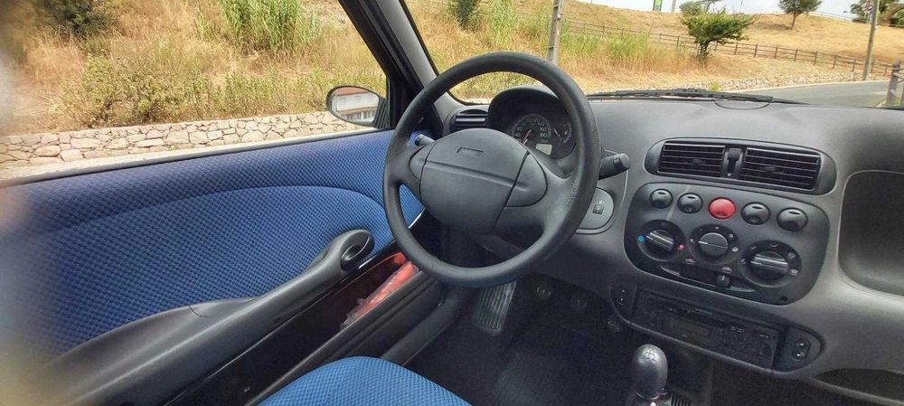 Fiat seiscento em excelente interiores e mecânica ,económico e fiável.