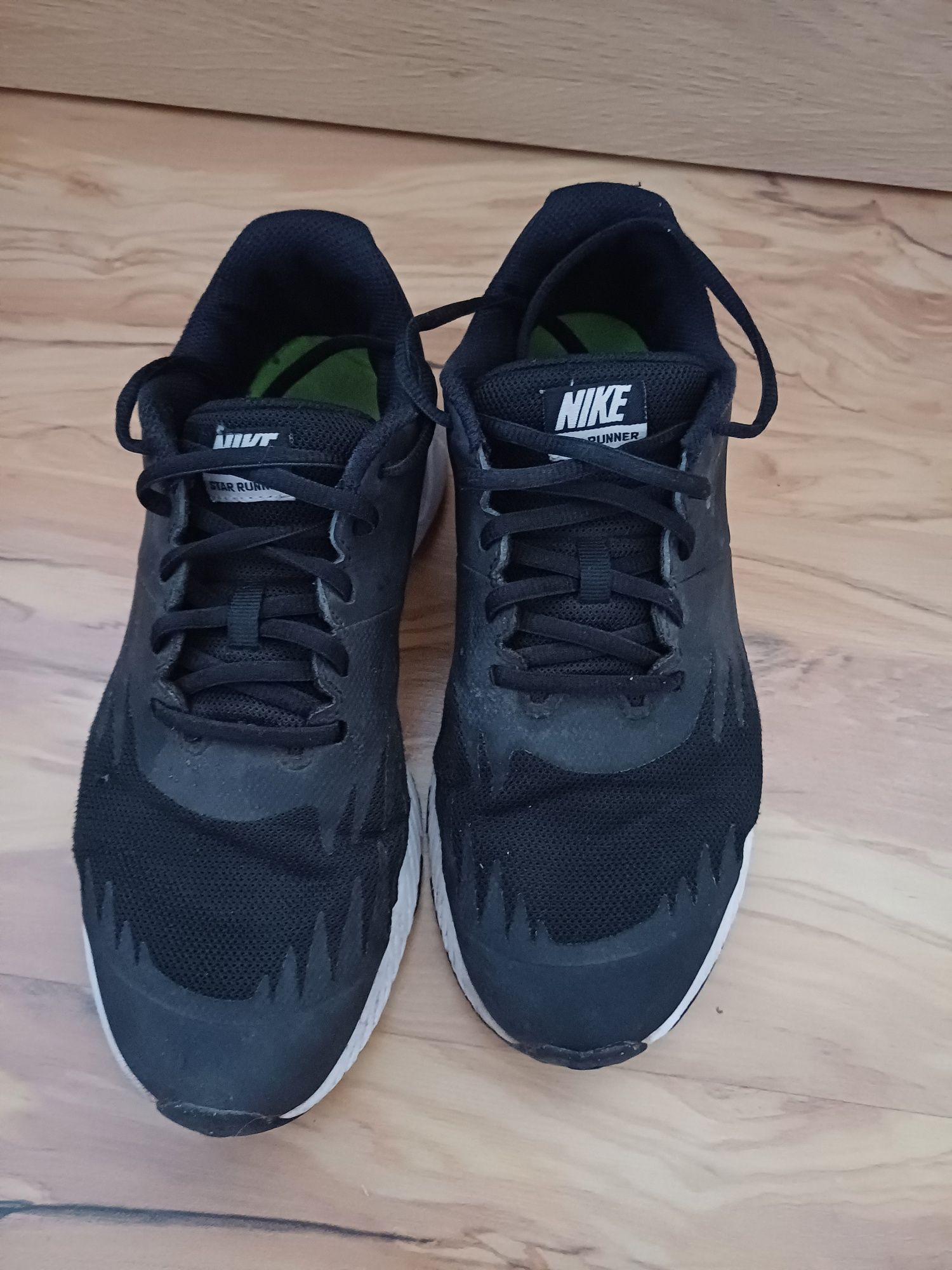 Buty Nike Star Runner Low czarne
