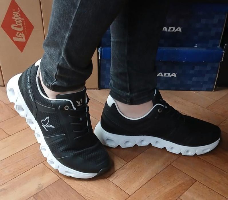 Жіночі кросівки Caprice Climotion
Жіночі весняні кросівочки