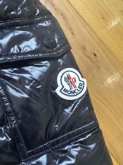 Пуховик Moncler