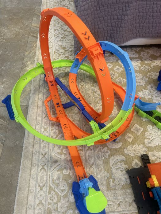 Треки Hot Wheels, оригінал , ідеальний стан , без пакування