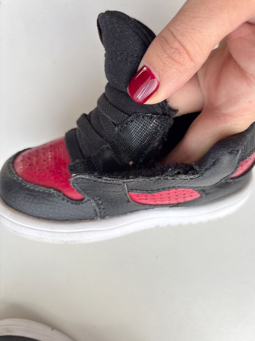 Дитячі кросівки Air Jordan Access Black/Red 22 розмір