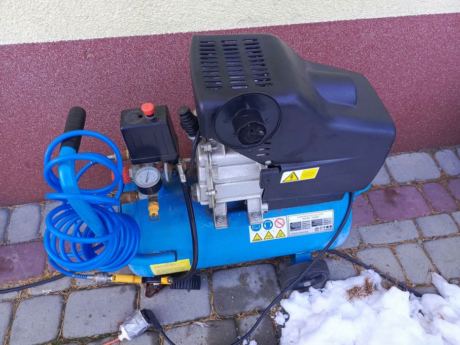 Kompresor Olejowy TA300n