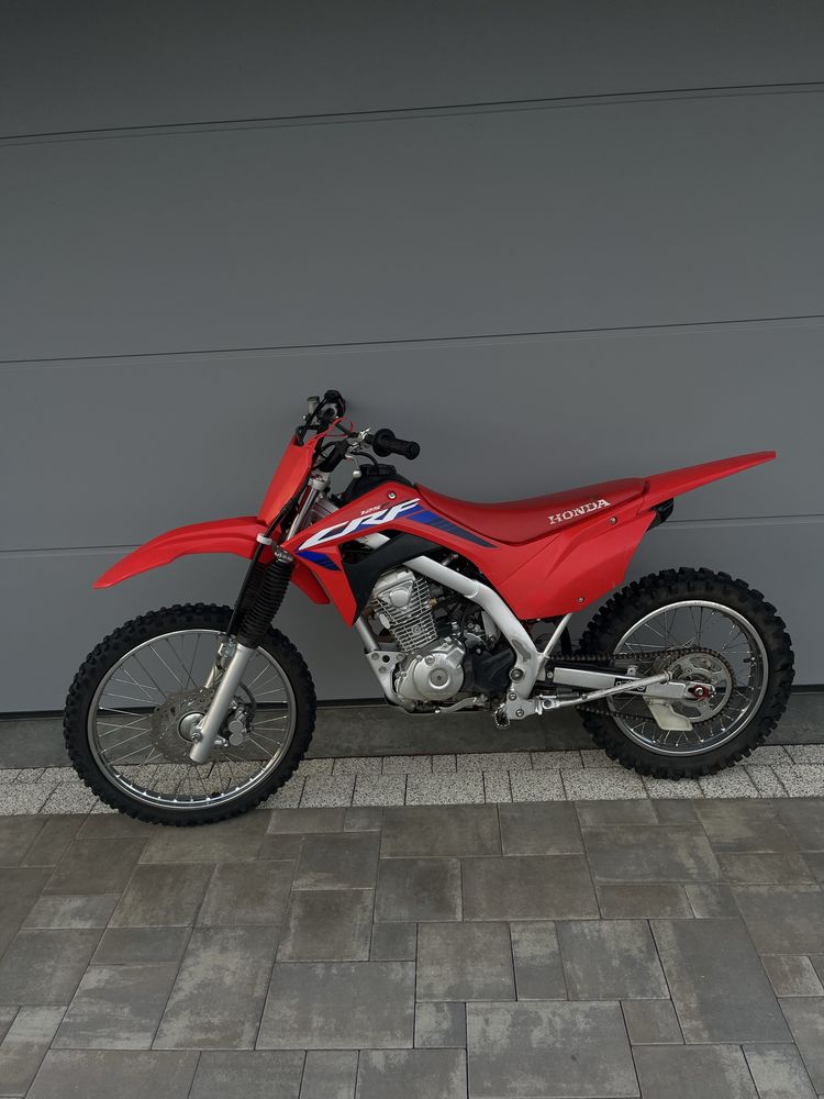 Honda crf 125f zadbana