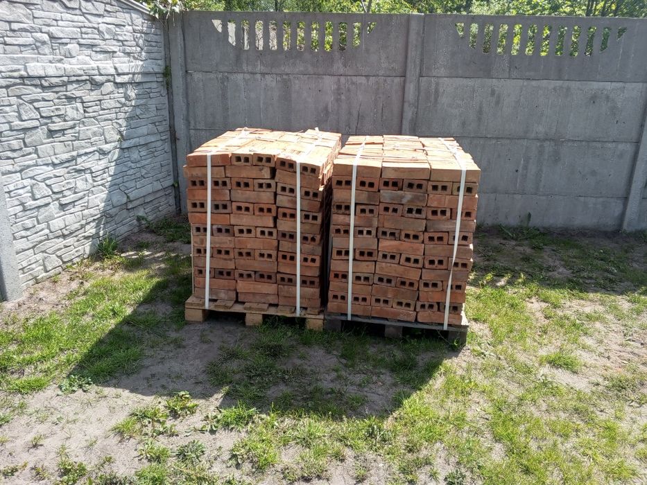 Nowa  cegła dziurawka0,55 gr