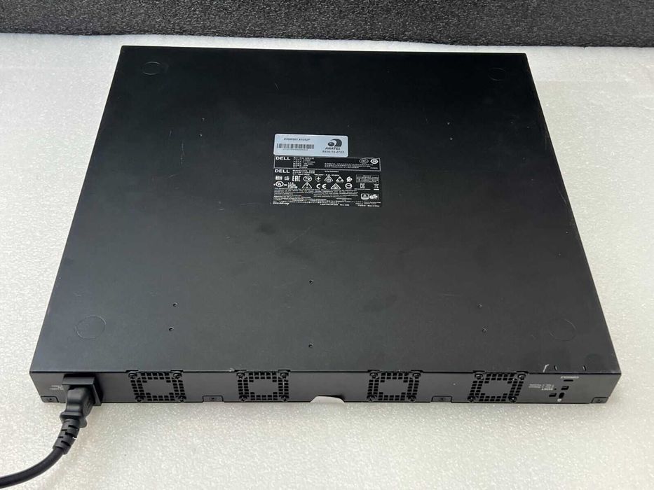 Dell X1052P — Керований гігабітний комутатор L2 PoE+