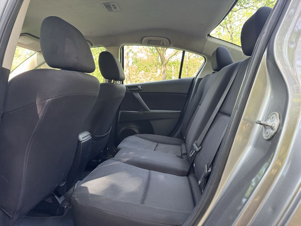 Mazda 3 2010 2.0 автомат
