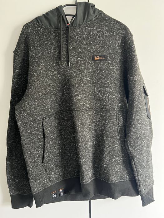 Czarna bluza meska CROOP