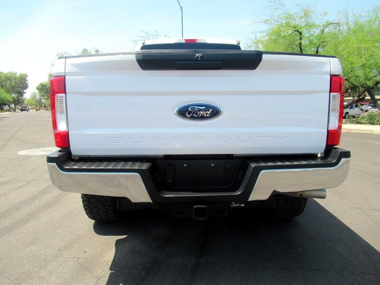 Ford Super Duty F-250 XLT 2019