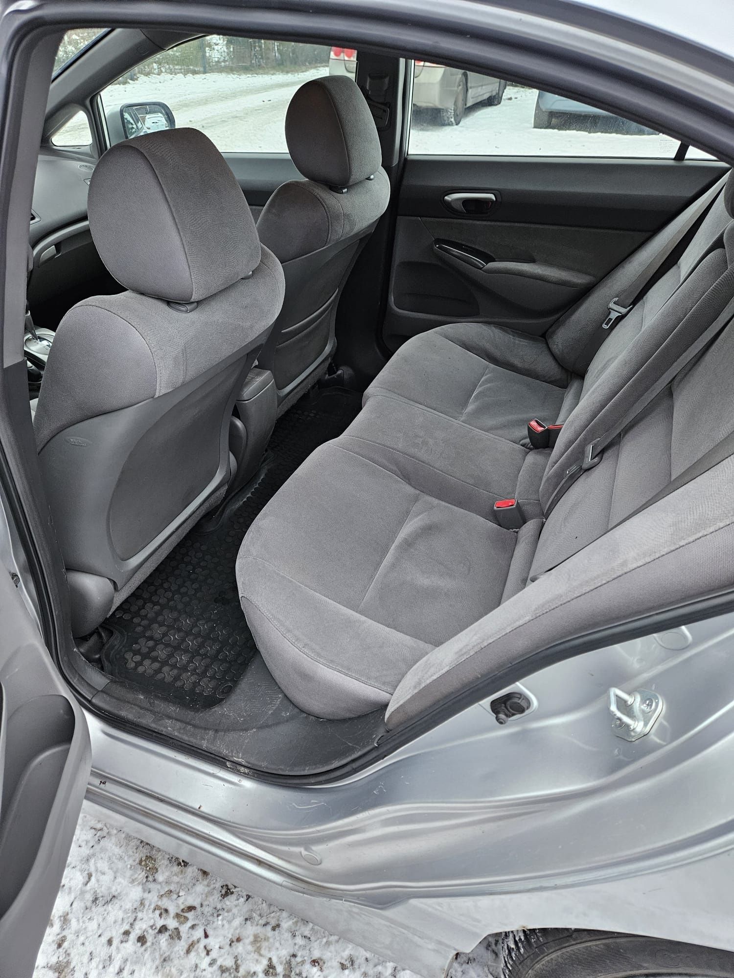 Sprzedam czesci honda civic VIII SEDAN 1.3 HYBRID IMA