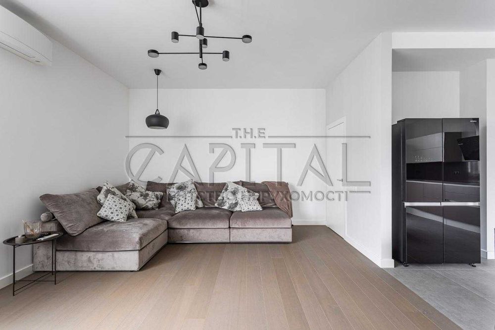 Аренда квартиры(95м2)ул.Филатова Академика ЖК Французский квартал