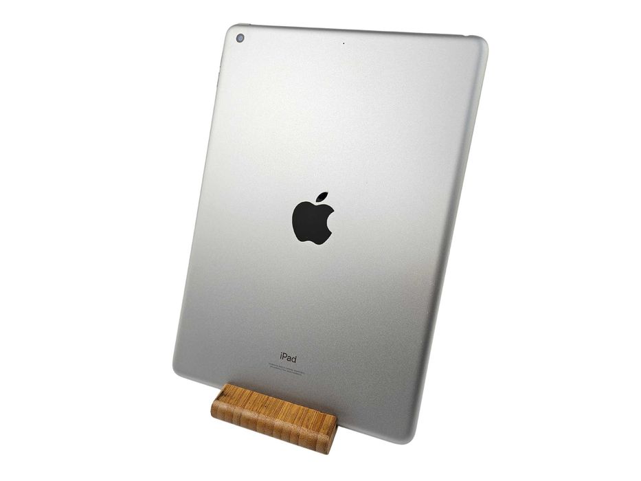 Планшет Apple iPad 2021 9-го покоління 64 ГБ