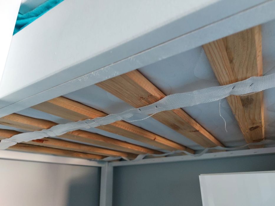 Łóżko piętrowe, antresola