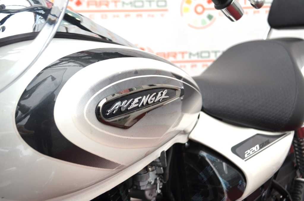 Купити мотоцикл Bajaj Avenger Cruise 220 в Артмото у Хмельницькому