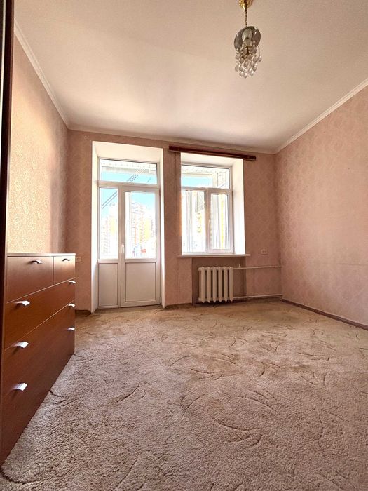 2К в сталінці,1.3км від м ВДНХ та Іподром, БЕЗ КОМІСІЇ,супер локація !